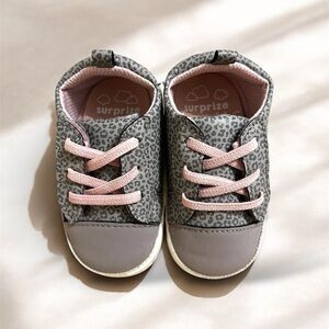Surprize by Stride Rite Baby Shoes Size 6–12M
